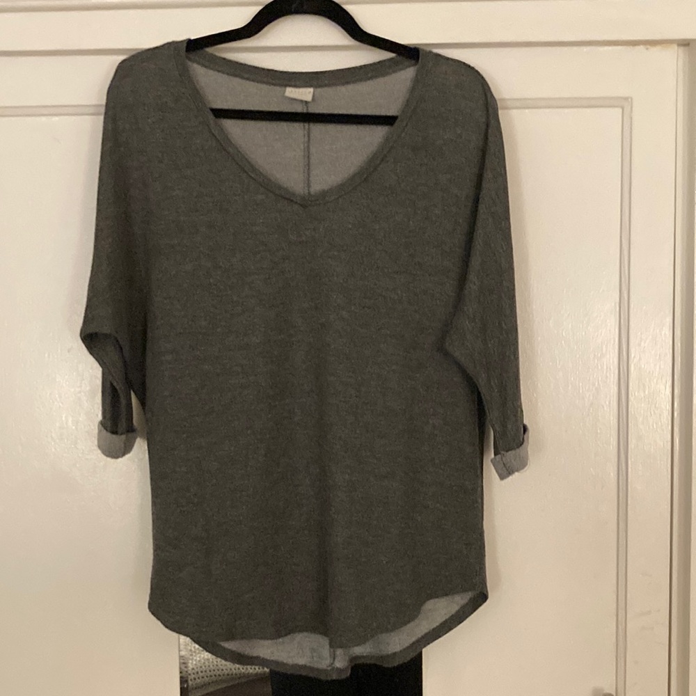 Tresics Grey Quarter Sleeve Top